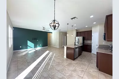 215 Lakeshore Drive, Davenport, FL 33837 - Photo 8