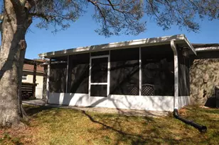 1821 Corner Meadow Cir, Orlando, FL 32820 - Photo 6