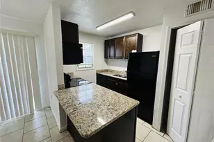 2763 L B McLeod Rd, Orlando, FL 32805 - Photo 4