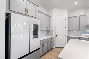 3085 Expedition Dr, Saint Cloud, FL 34771 - Photo 6