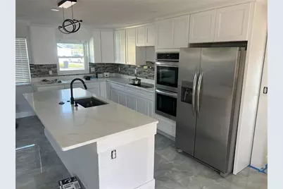 1736 Colorado Avenue NE, Saint Petersburg, FL 33703 - Photo 10