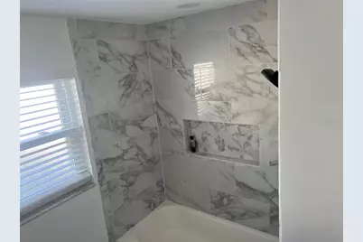 1736 Colorado Avenue NE, Saint Petersburg, FL 33703 - Photo 6