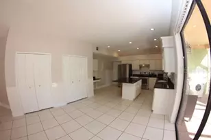 7740 Belvoir Dr, Orlando, FL 32835 - Photo 6