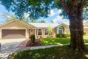 10936 Dearden Cir, Orlando, FL 32817 - Photo 2