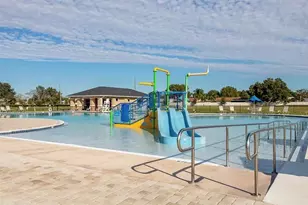 205 Hibiscus Ln, Poinciana, FL 34759 - Photo 10