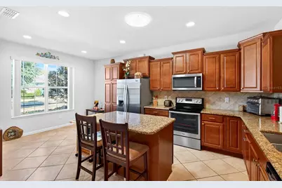 9498 SW 70th Loop, Ocala, FL 34481 - Photo 8