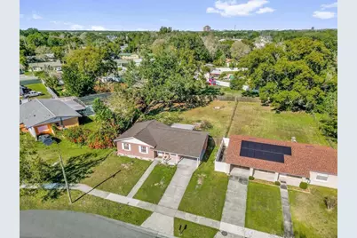 1099 NE Leeway, Orlando, FL 32810 - Photo 4