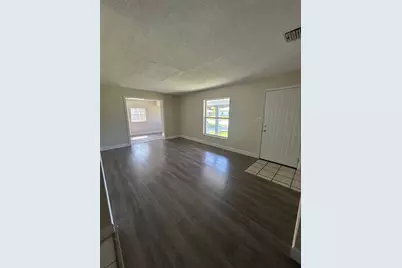 711 Wynn Drive, Sanford, FL 32773 - Photo 2