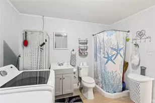 1111 N Palmetto Cir, Eustis, FL 32726 - Photo 16