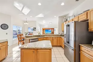 332 Burford Cir, Davenport, FL 33896 - Photo 18