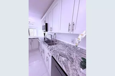 4272 Deste Drive #308, Lake Worth, FL 33467 - Photo 10