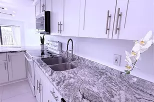 4272 Deste Dr, Lake Worth, FL 33467 - Photo 10