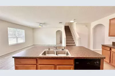 16745 Citrus Parkway, Clermont, FL 34714 - Photo 4