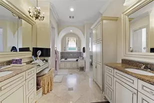 1444 Harbor Dr, Sarasota, FL 34239 - Photo 32