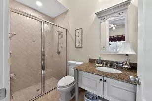 1444 Harbor Dr, Sarasota, FL 34239 - Photo 44