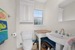 1444 Harbor Dr, Sarasota, FL 34239 - Photo 50