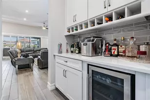 29043 Picana Ln, Wesley Chapel, FL 33543 - Photo 12