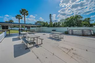 250 Rosery Rd NW, Largo, FL 33770 - Photo 44