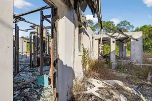 2706 East 15th Street, Lehigh Acres, FL 33972 - Photo 10