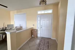 589 Blue Cypress Dr, Groveland, FL 34736 - Photo 4