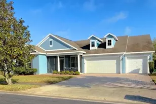 589 Blue Cypress Dr, Groveland, FL 34736 - Photo 1