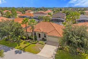 4072 Oak Tree Dr, Davenport, FL 33837 - Photo 2