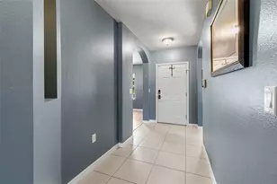 1108 Brenton Manor Dr, Winter Haven, FL 33881 - Photo 4