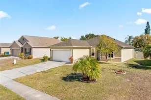 1108 Brenton Manor Dr, Winter Haven, FL 33881 - Photo 2
