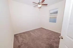 5631 Western Sun Dr, Saint Cloud, FL 34771 - Photo 18