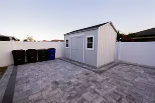 5631 Western Sun Dr, Saint Cloud, FL 34771 - Photo 32