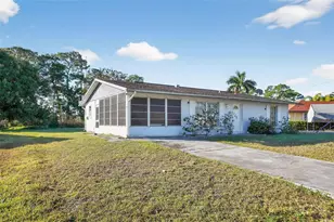 310 SE Calmoso Dr, Port Saint Lucie, FL 34983 - Photo 2