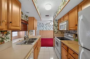 310 SE Calmoso Dr, Port Saint Lucie, FL 34983 - Photo 16