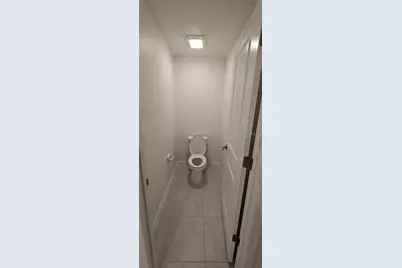 8598 Parsons Hill Boulevard, Wesley Chapel, FL 33545 - Photo 8