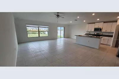 8598 Parsons Hill Boulevard, Wesley Chapel, FL 33545 - Photo 10