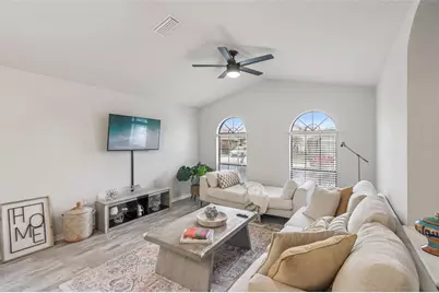 6601 Boulder Run Loop, Wesley Chapel, FL 33545 - Photo 8