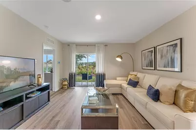 2121 Walnut Creek Drive, Kissimmee, FL 34744 - Photo 10