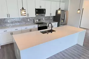 1081 McCrory St, North Port, FL 34286 - Photo 10