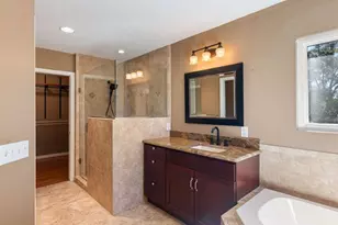 1735 Maple Leaf Dr, Windermere, FL 34786 - Photo 22