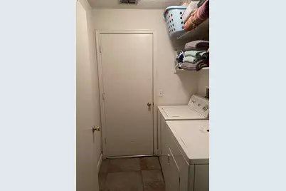 5501 Chatham Woods Court, Orlando, FL 32808 - Photo 12