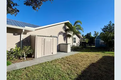 12400 S Putney Court, Leesburg, FL 34788 - Photo 36