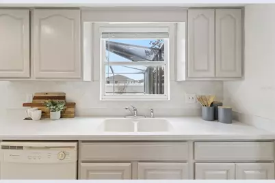 212 College Grove Circle NE, Winter Haven, FL 33881 - Photo 12