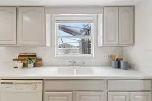 212 College Grove Cir NE, Winter Haven, FL 33881 - Photo 12