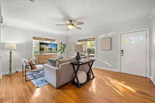 230 E Esther St, Orlando, FL 32806 - Photo 6