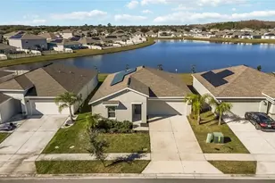 292 Pineywoods St, Saint Cloud, FL 34772 - Photo 2