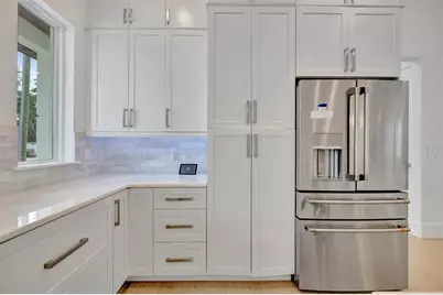 916 Highland Street, Sarasota, FL 34234 - Photo 16