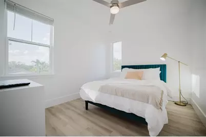 916 Highland Street, Sarasota, FL 34234 - Photo 28