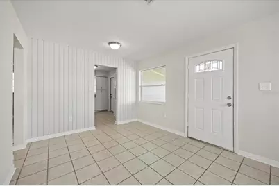 2525 Kingsland Avenue, Orlando, FL 32808 - Photo 10