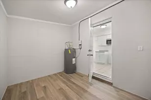 2525 Kingsland Ave, Orlando, FL 32808 - Photo 18