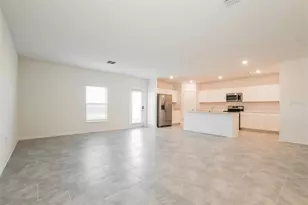 1220 Tyler Loop, Winter Haven, FL 33884 - Photo 2