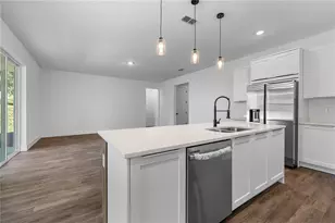 143 Barrington Ave, Deland, FL 32724 - Photo 8